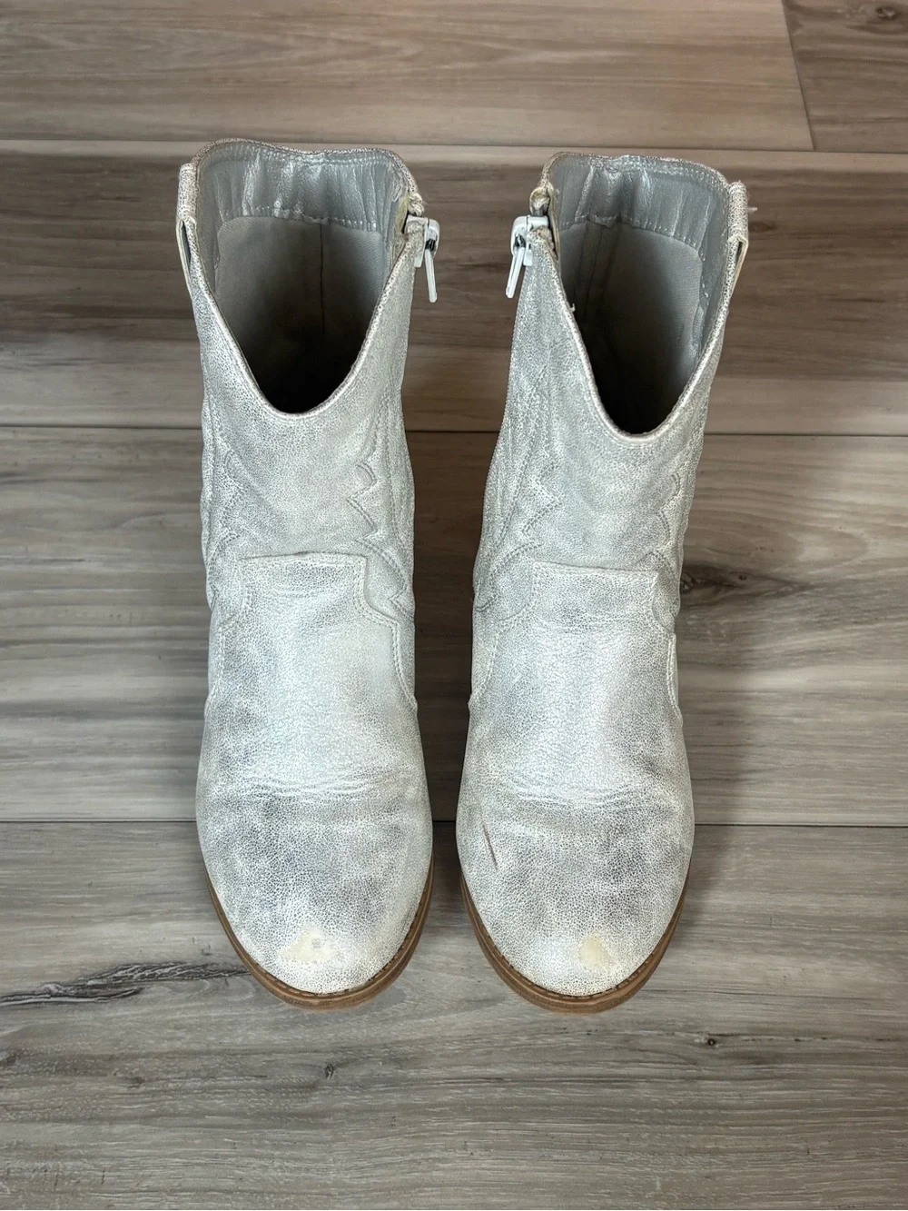 Mia | Girls Silver Western Cowboy Boots Side Zippers | SZ 1 Youth